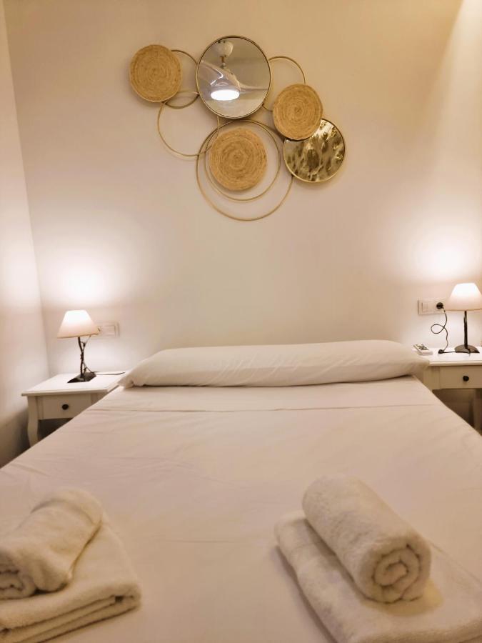 Claudia Tourist Apartment Alicante Exterior photo